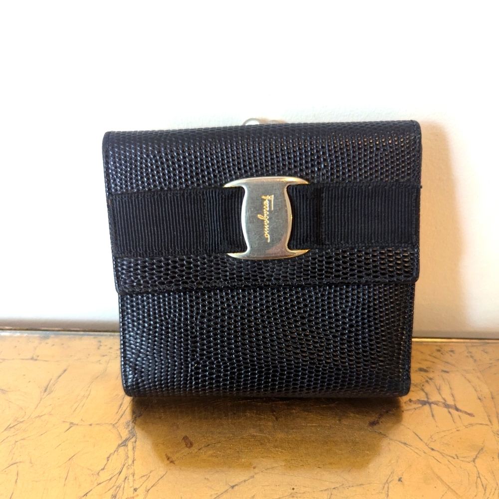 Salvatore Ferragamo Vara Black bifold wallet